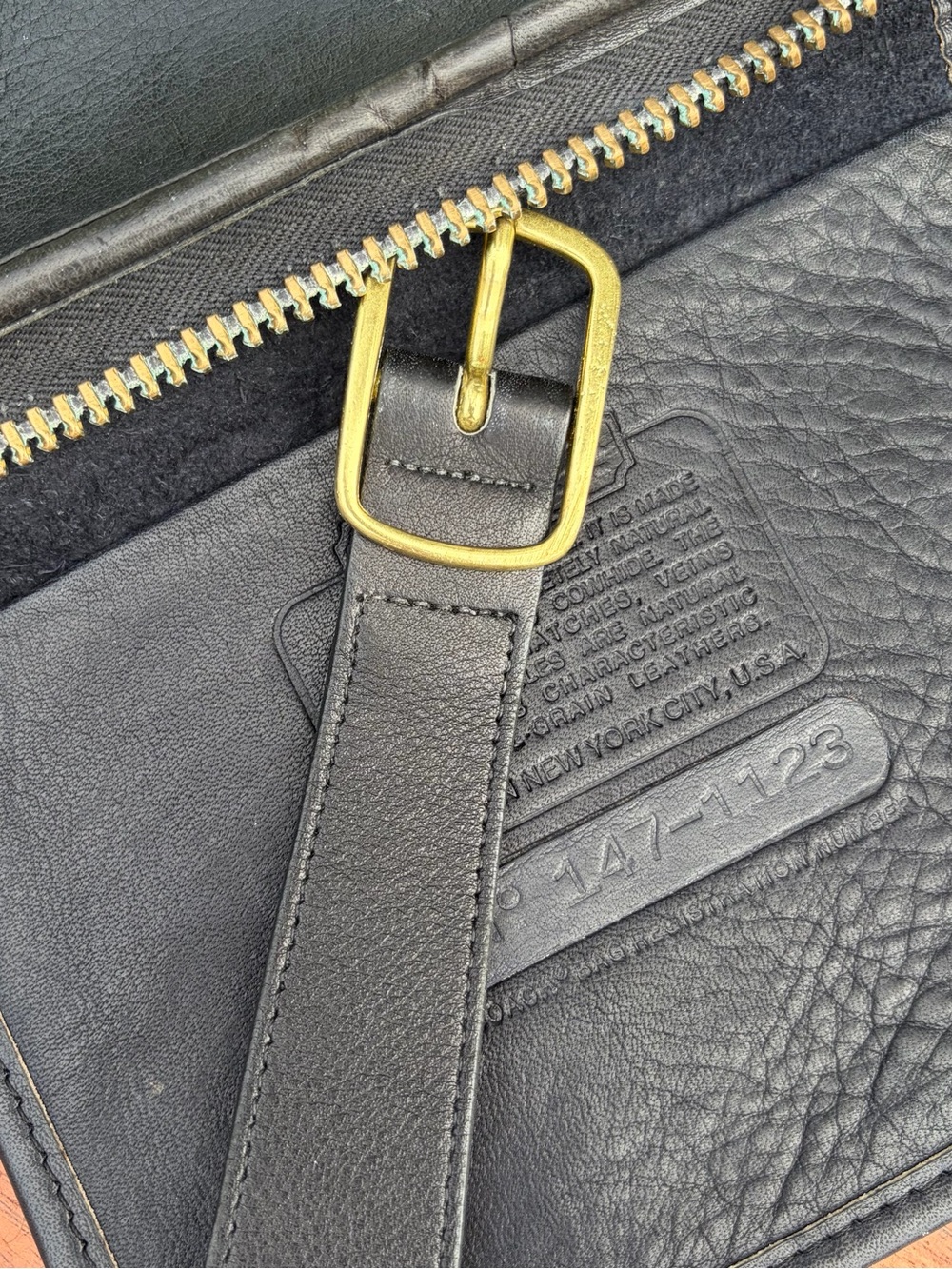 Vintage COACH Navy Bonnie Cashin Zippered Clutch EUC - Picture 16 of 17